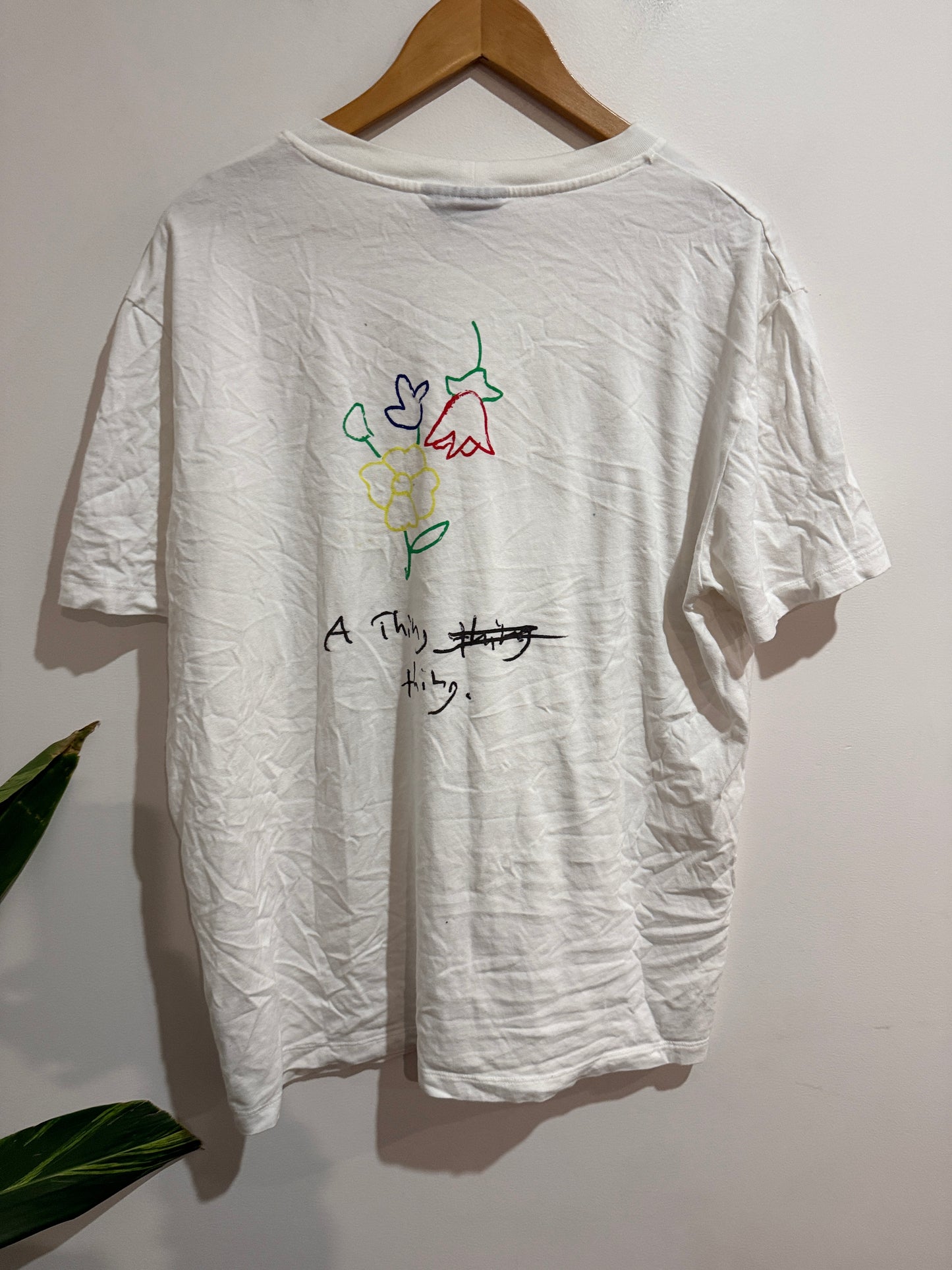 Thing Thing (NZ Designed) Crew-neck Graphic T-shirt Size XL