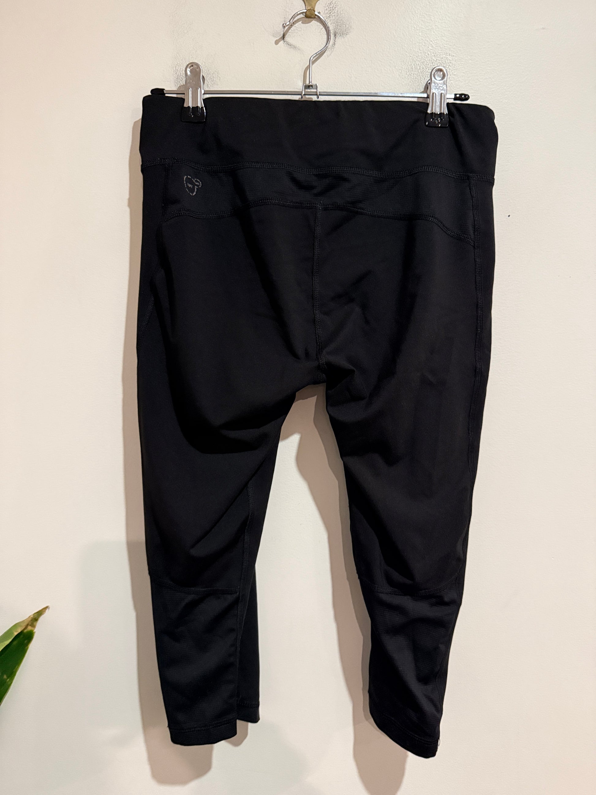 Puma Cropped Activewear Leggings Size 14
