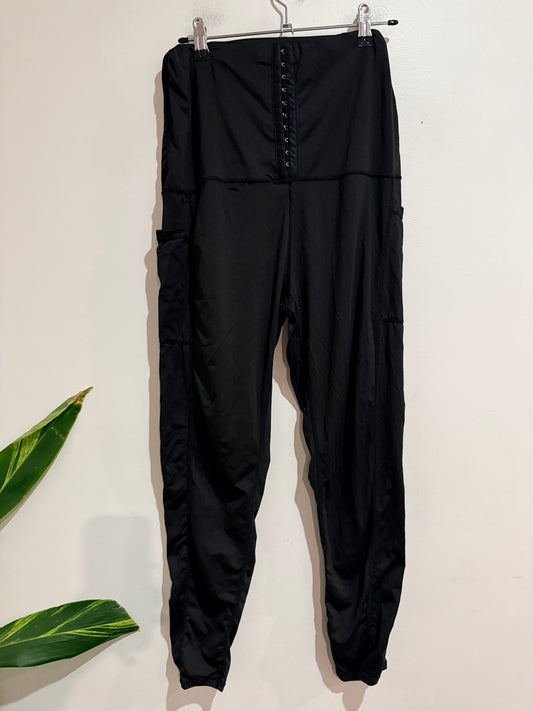 Brand Unknown Activewear Pants Size Waist 70cm