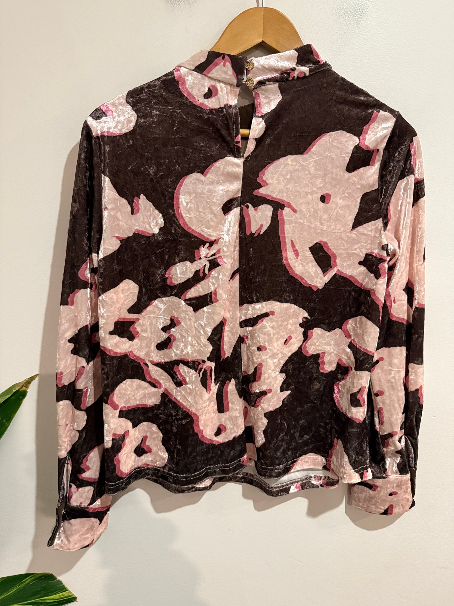 Brand Unknown Long-sleeve Mock-neck Top Size XS