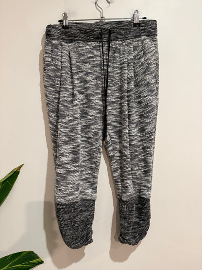 Decjuba Lounge Joggers Size S