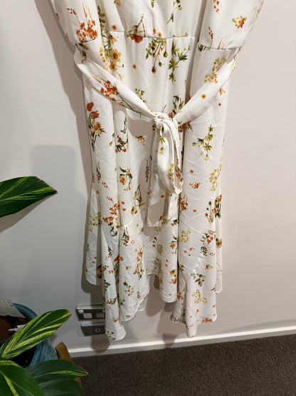 Whistle Size 16 Floral Wrap Dress