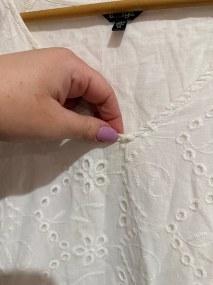 Emerge Size 16 Broderie Tiered Dress