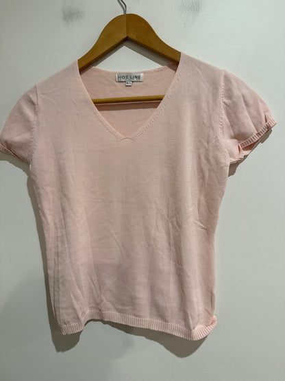 Hot Line Size M/L | U/Arm to U/Arm 40cm Knit V-Neck Top