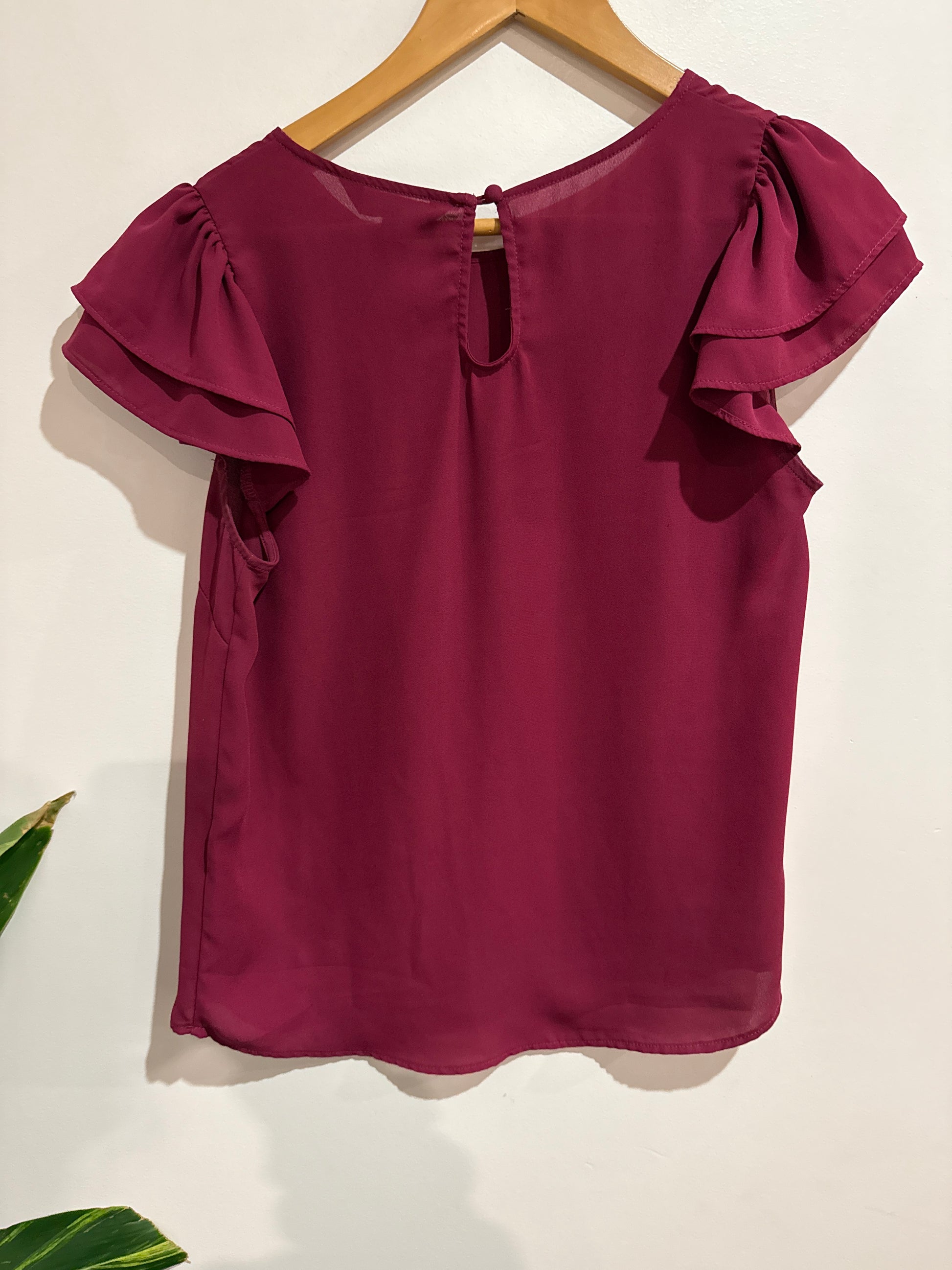 Oliver Black Size 10 Ruffle Sleeve Top