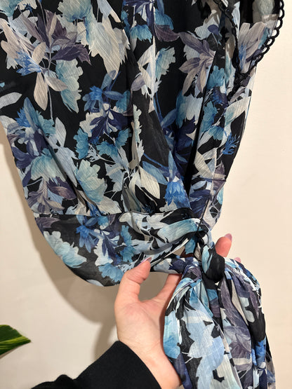 Portmans Size 12 Floral Wrap Top