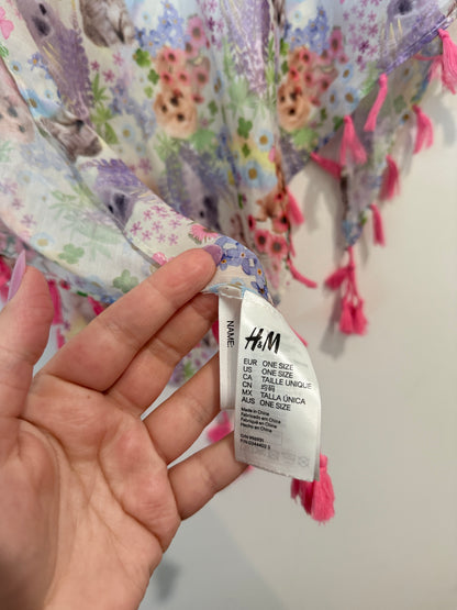 H & M Tassel Scarf / Shawl Size One Size