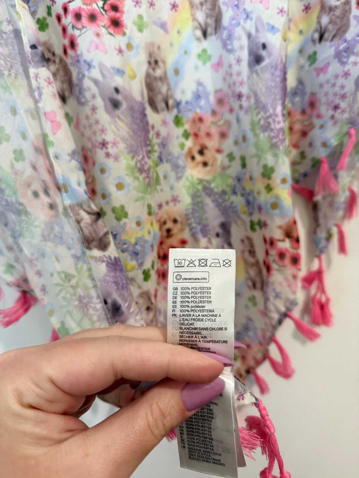 H & M Tassel Scarf / Shawl Size One Size