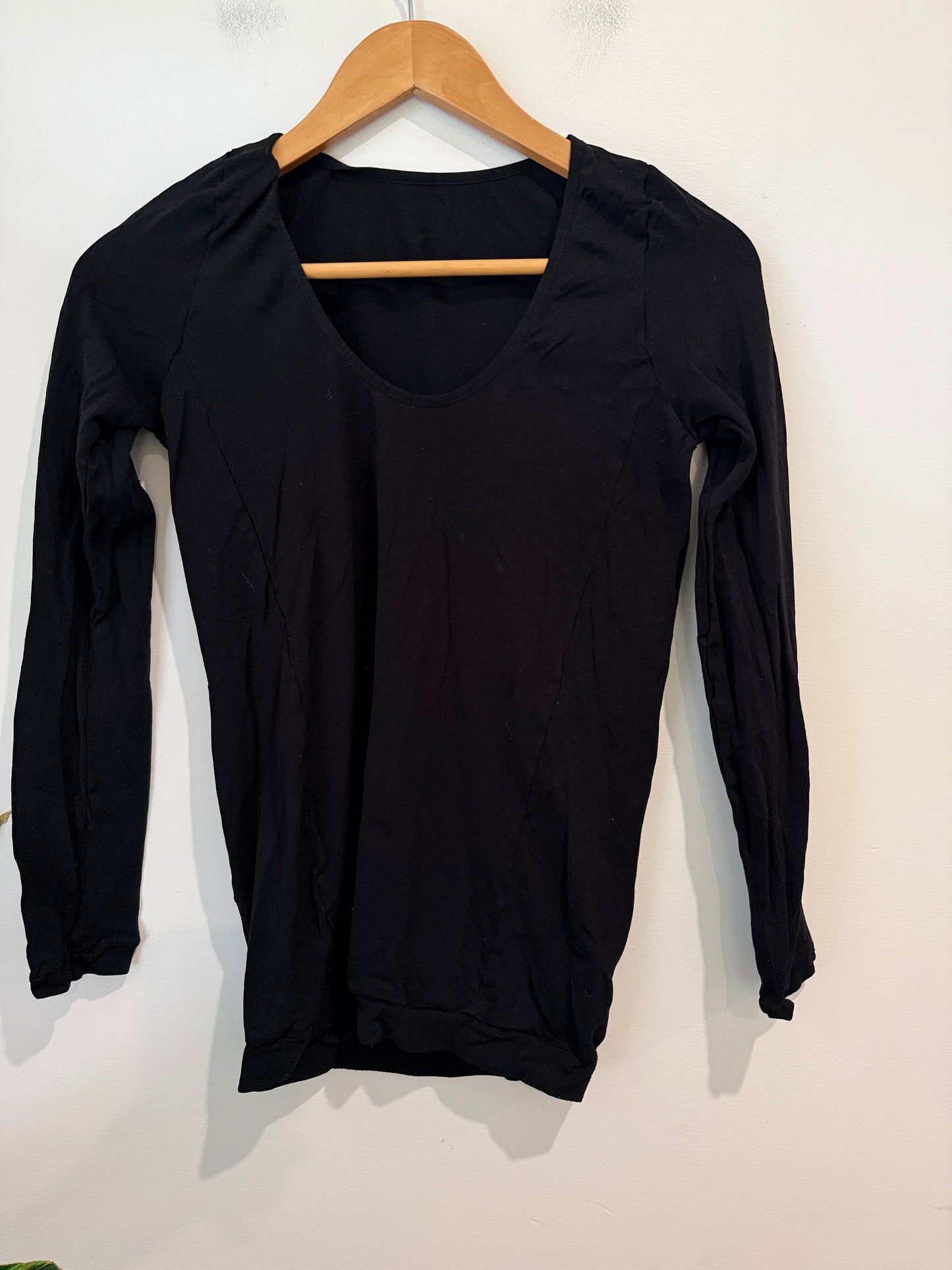 Vigorella Long-sleeve T-shirt Size U/Arm to U/Arm 40cm