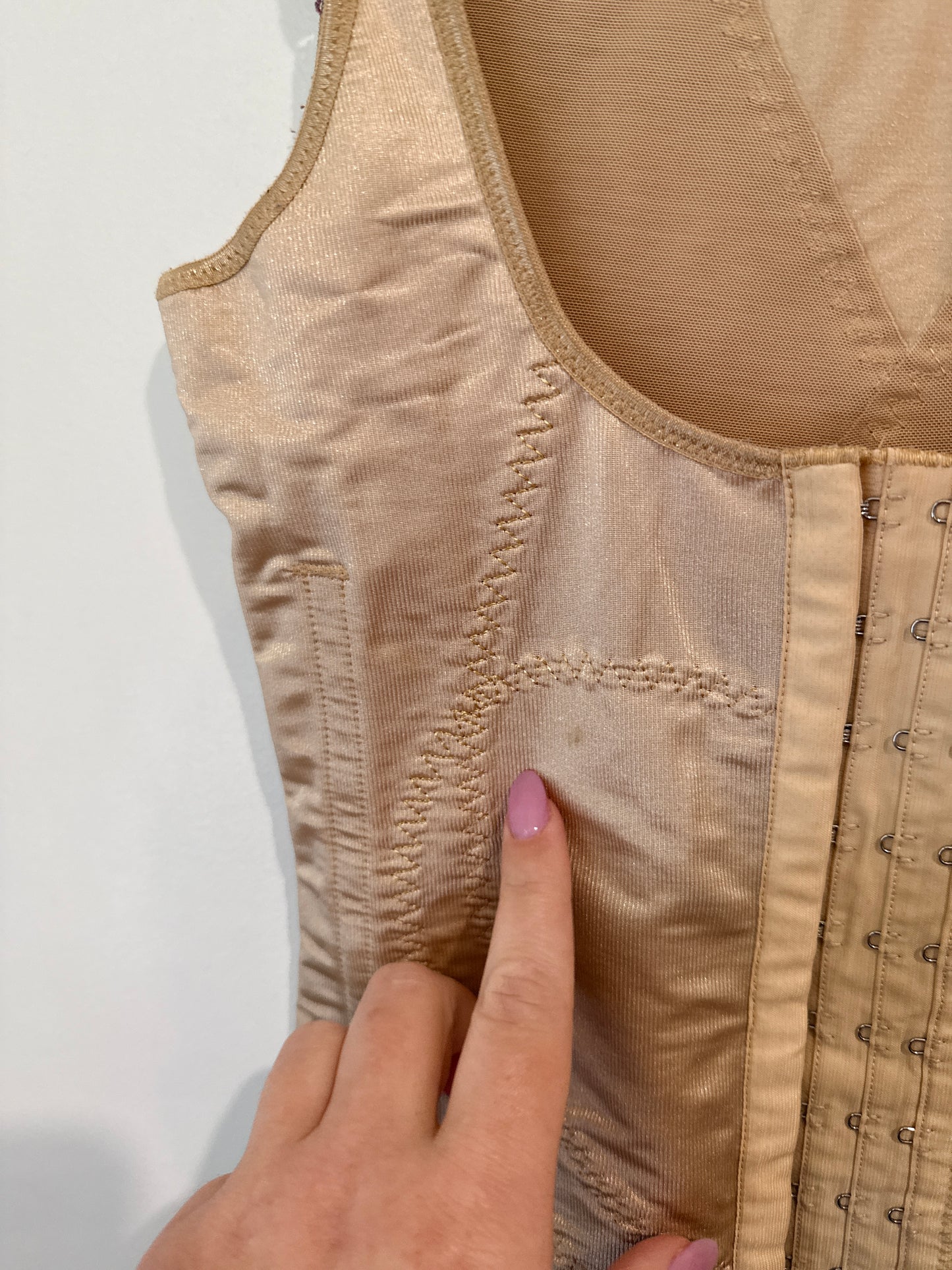 Sleeveless Shaping Camisole Size U/Arm to U/Arm 34cm