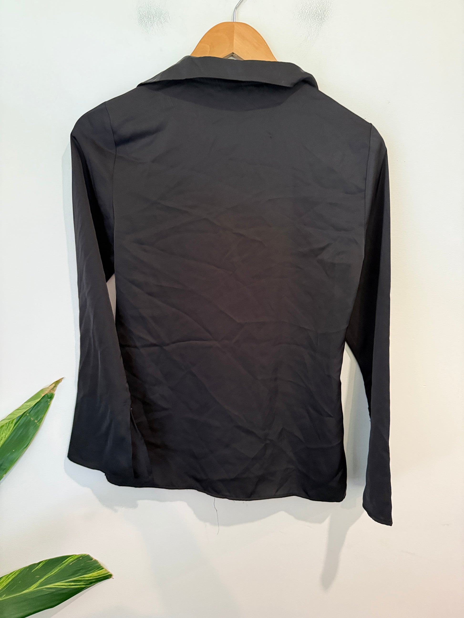 Anko Size 8 Black Satin Tie Front Blouse