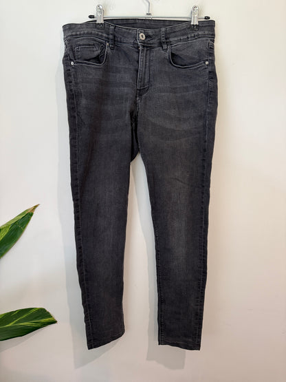 H & M Divided Skinny-fit Denim Jeans Size Waist 80cm