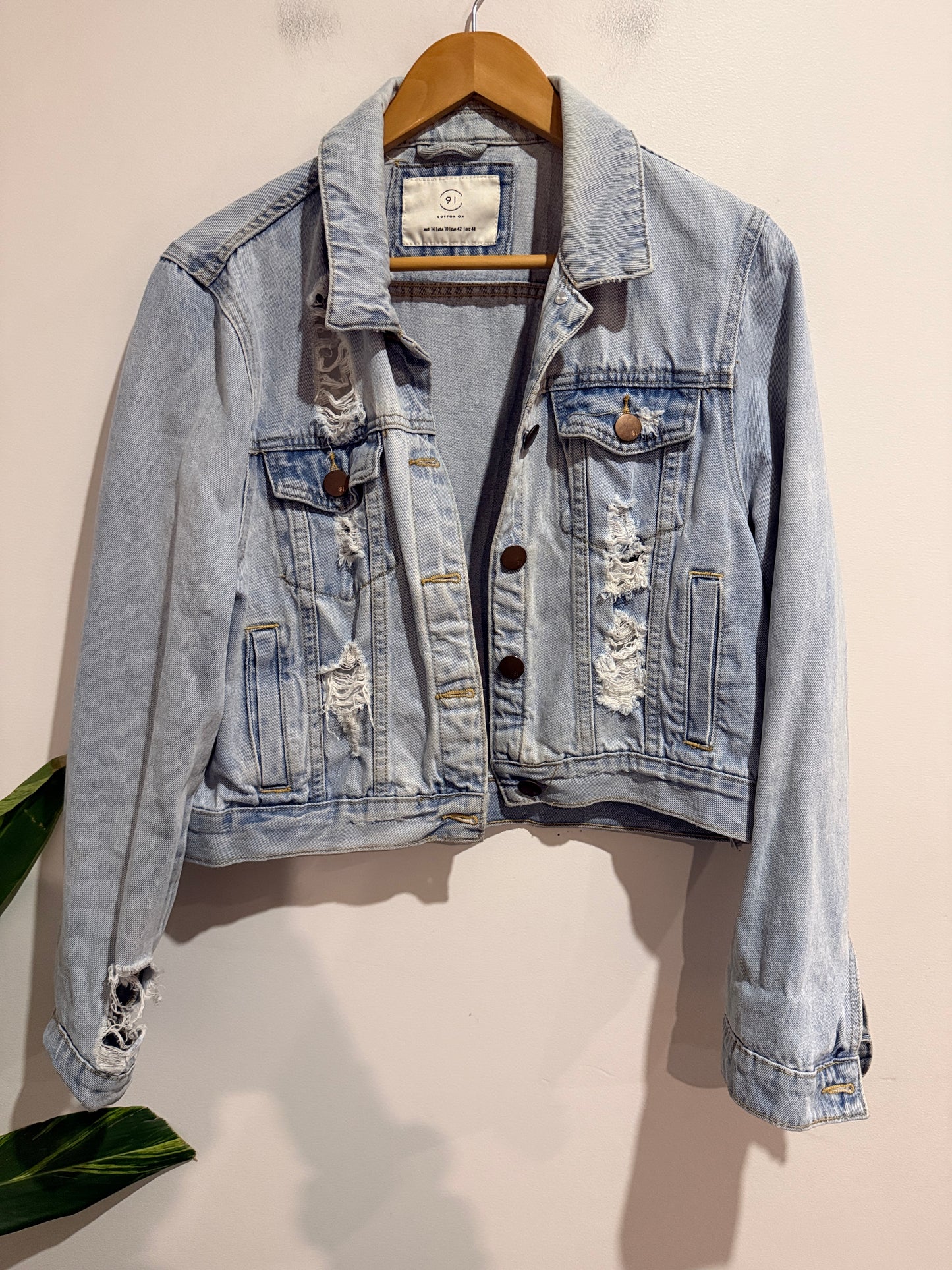 Cotton On Size 14 Light Wash Distressed Denim Jacket