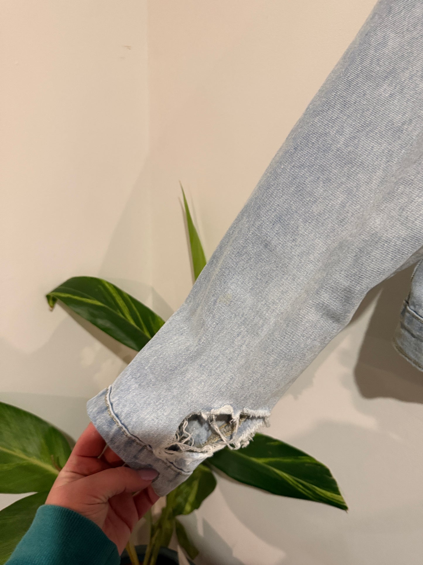 Cotton On Size 14 Light Wash Distressed Denim Jacket