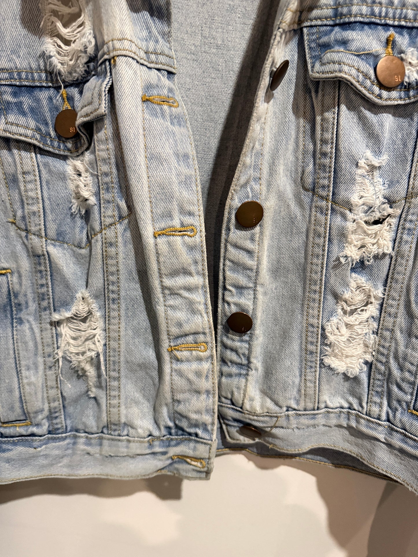 Cotton On Size 14 Light Wash Distressed Denim Jacket