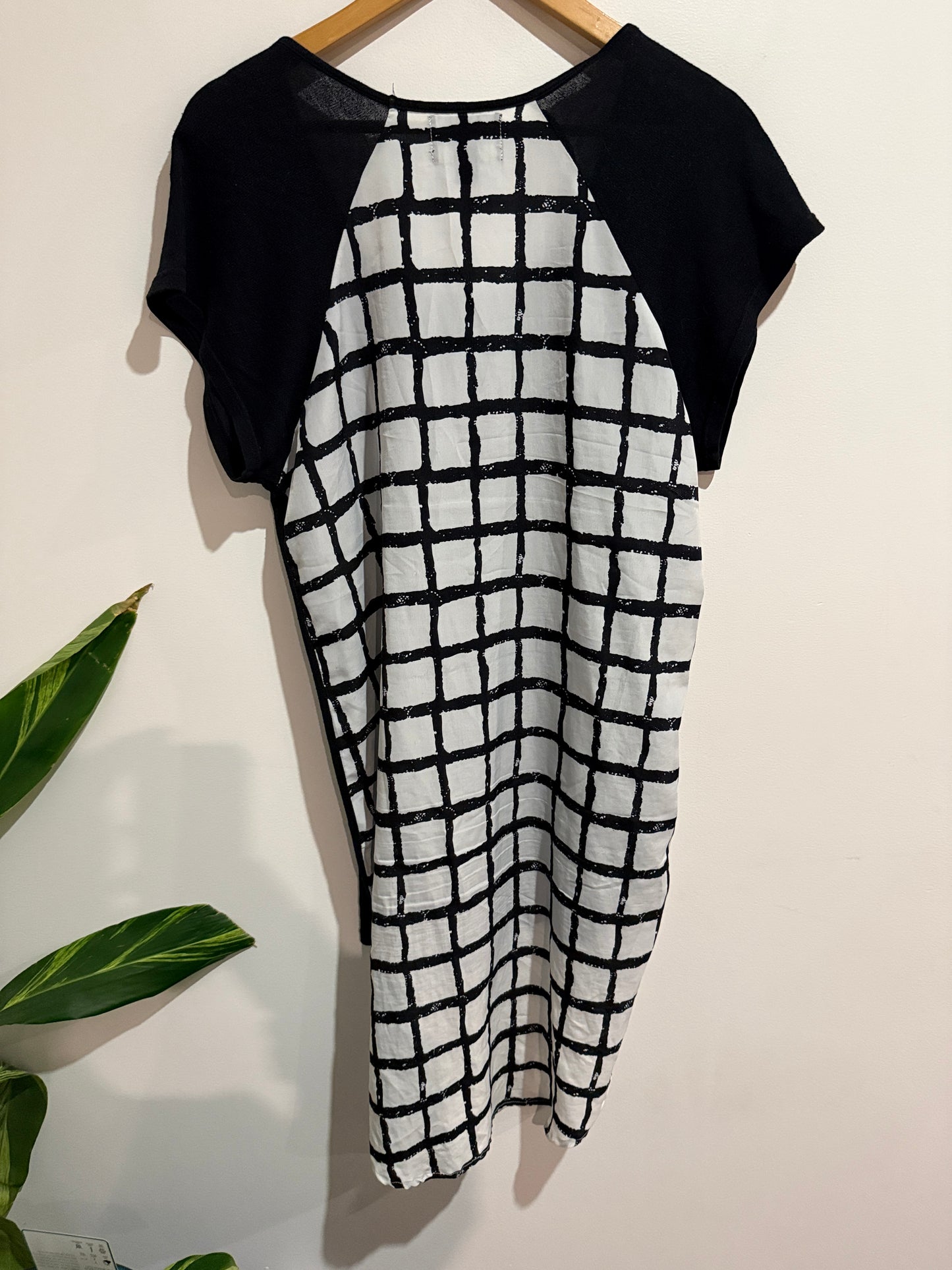 Augustine International Size S Black Grid Panel Dress