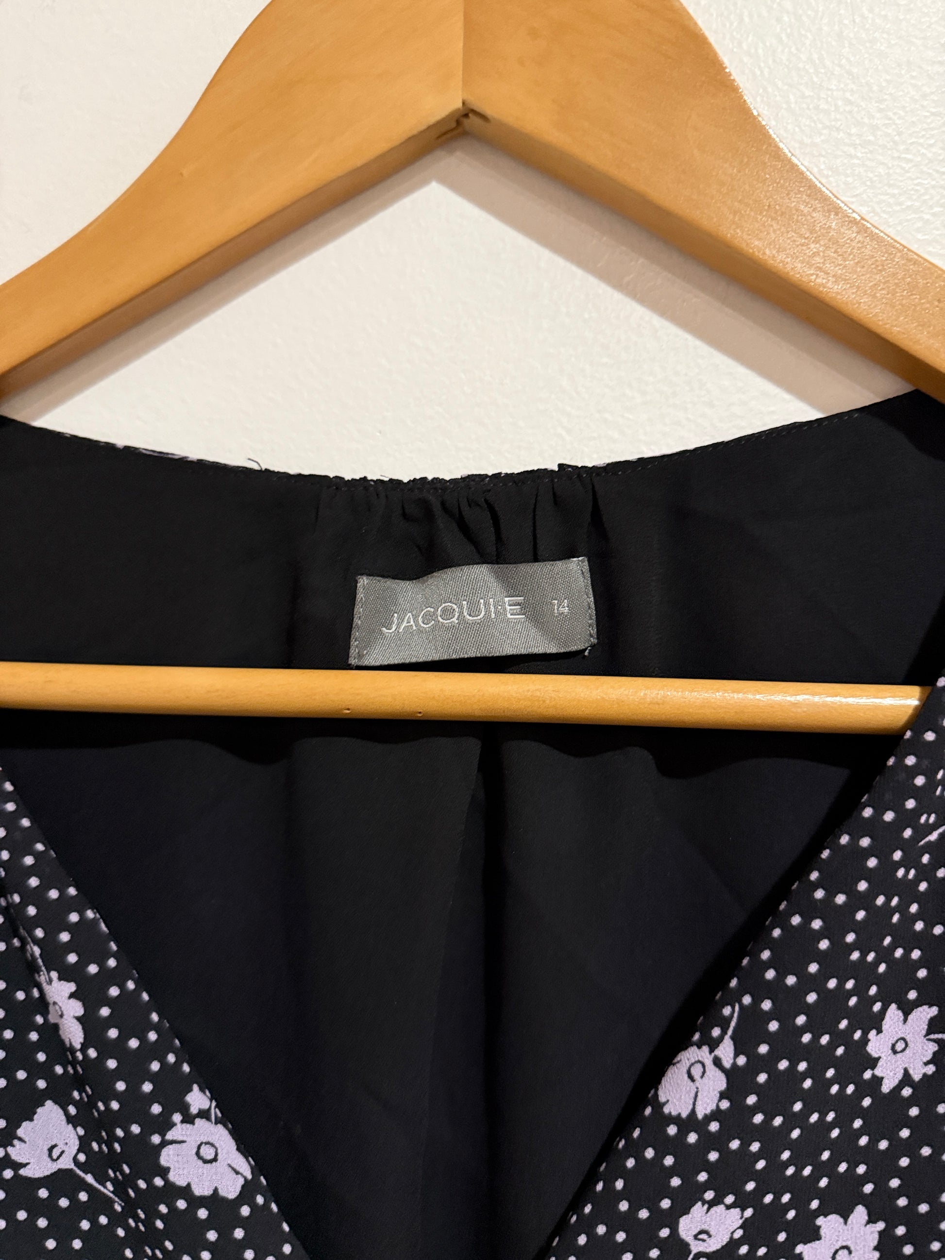 Jacqui E Size 14 Black Floral Polka Dot Top