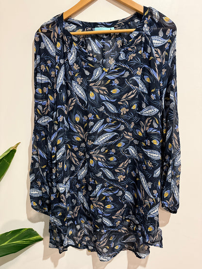 Blue Illusion Size M Navy Paisley Print Blouse