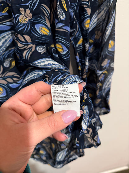 Blue Illusion Size M Navy Paisley Print Blouse