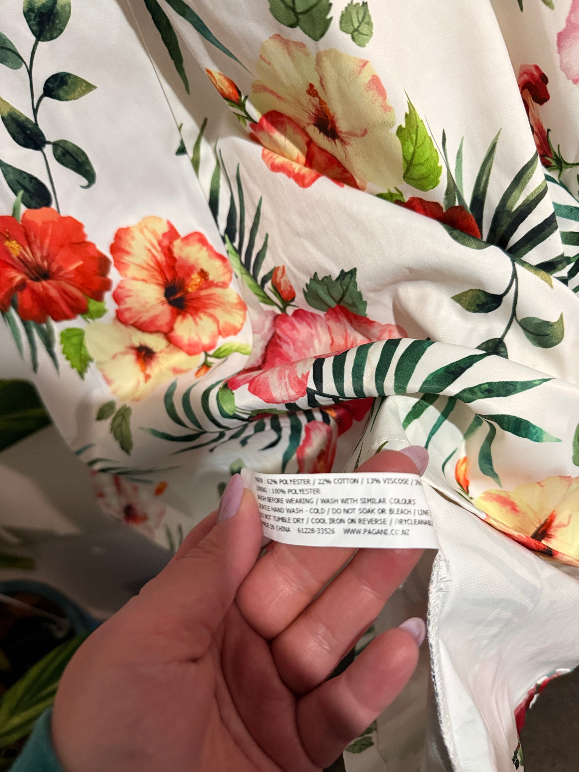 Pagani Size 10 White Tropical Print Dress