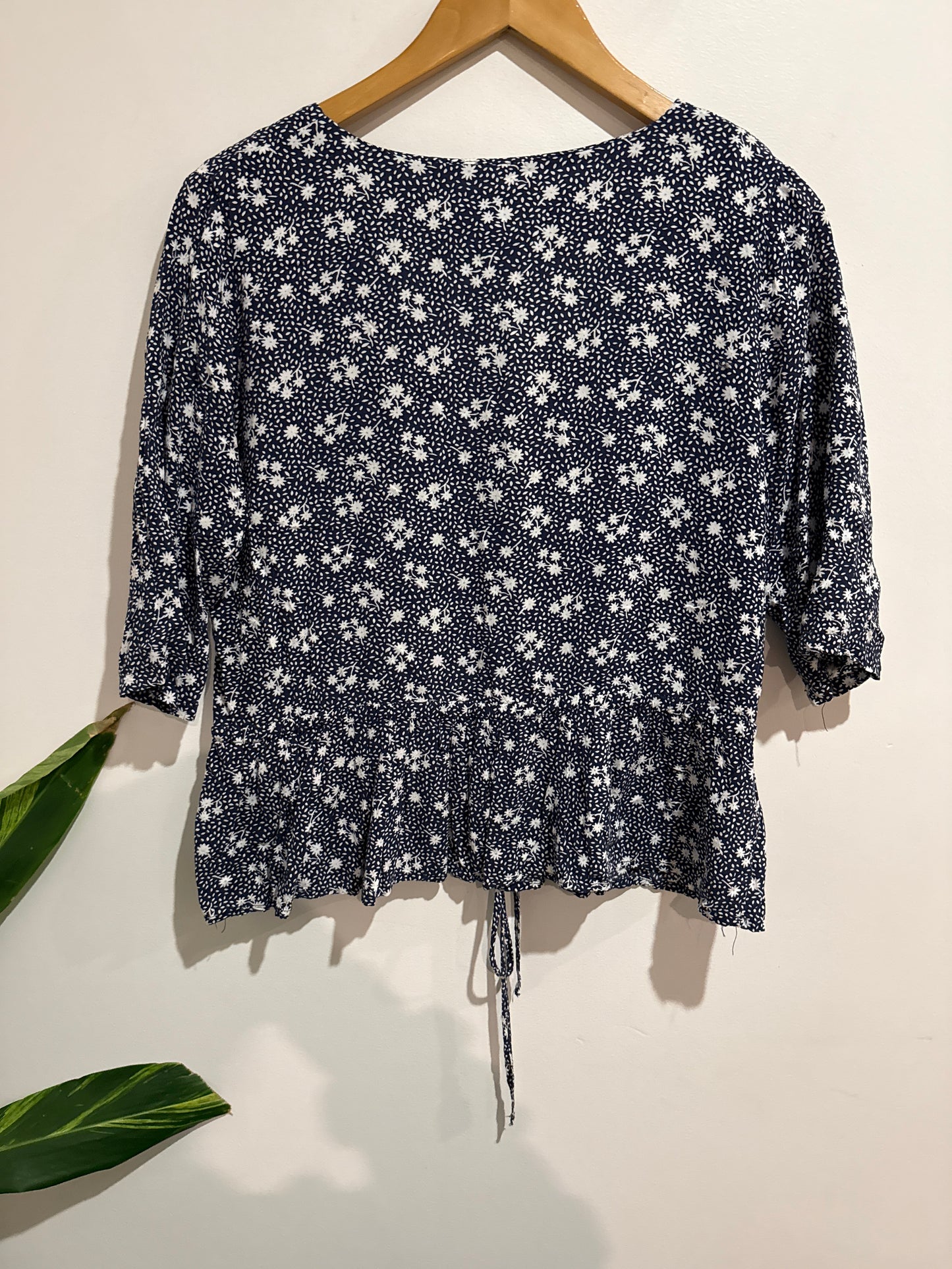 Blak Love Size 10 Navy Floral Peplum Top