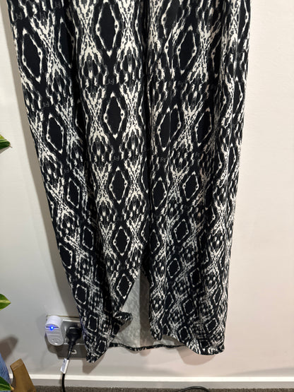 Embellished Sleeveless Patterned Wrap Dress Size 10
