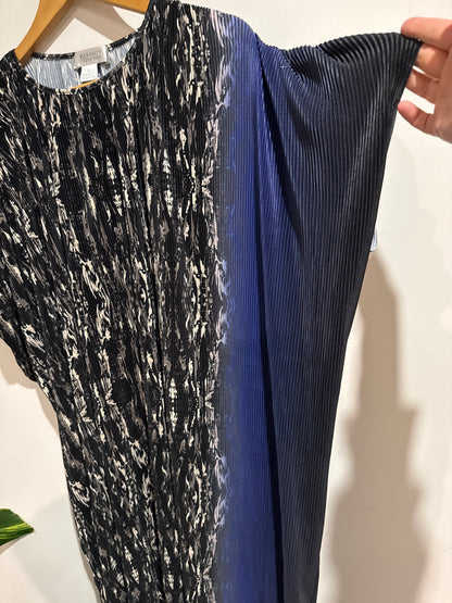 Refinity Crinkle Midi Dress Size L