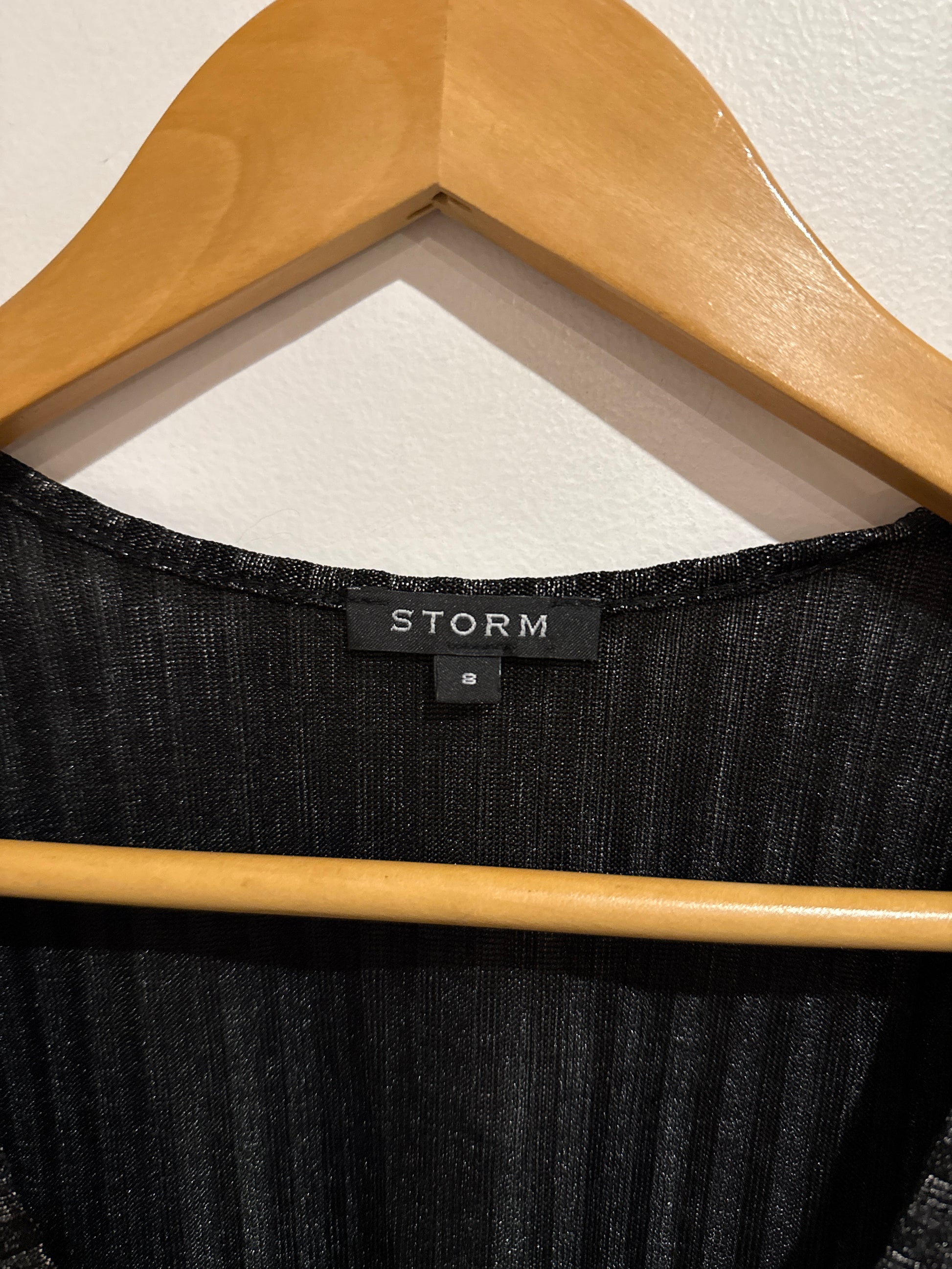 Storm Scoop Neck Tank Top Size 8