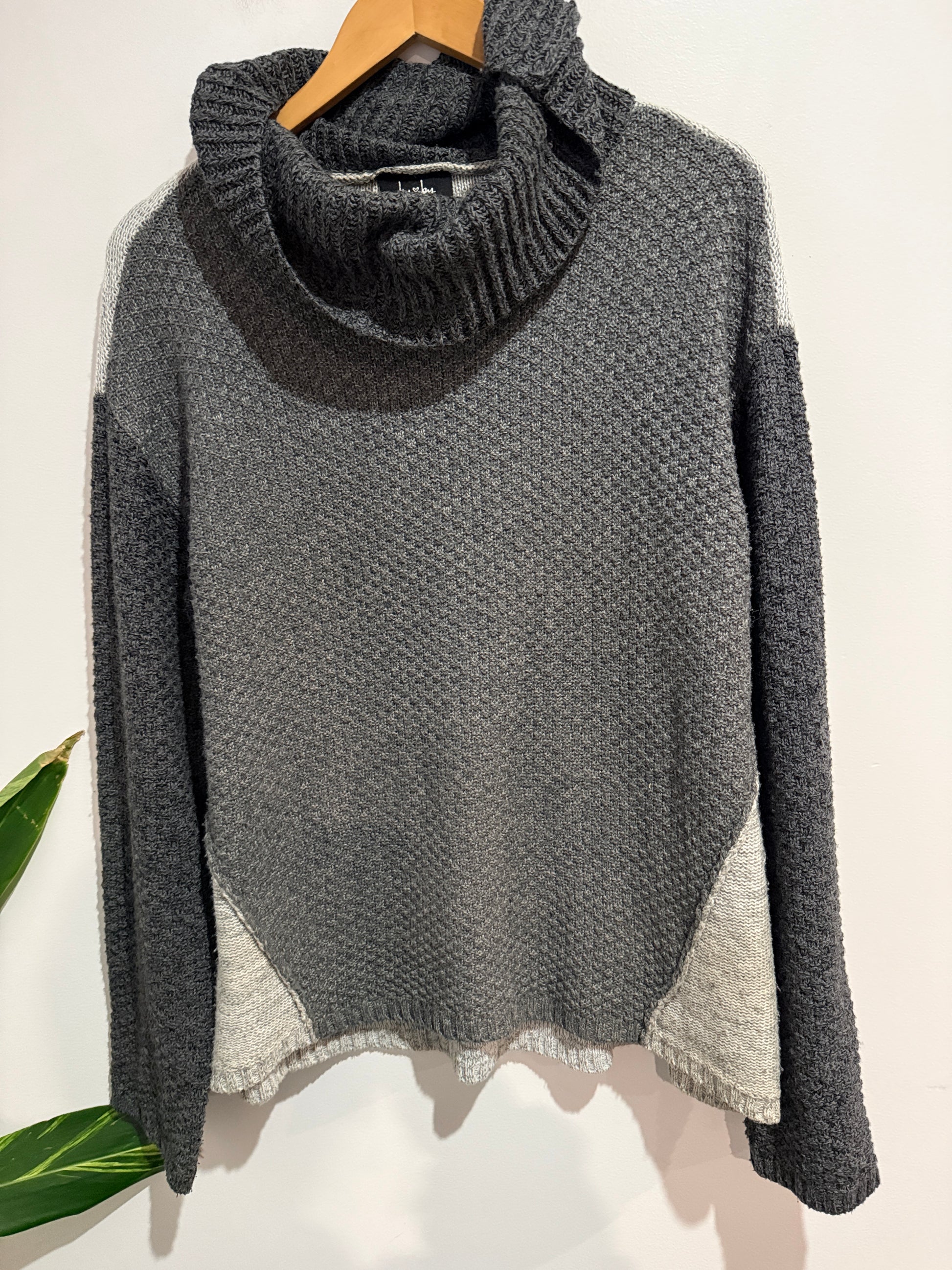 By & By Cowl Neck Pullover Sweater Size L