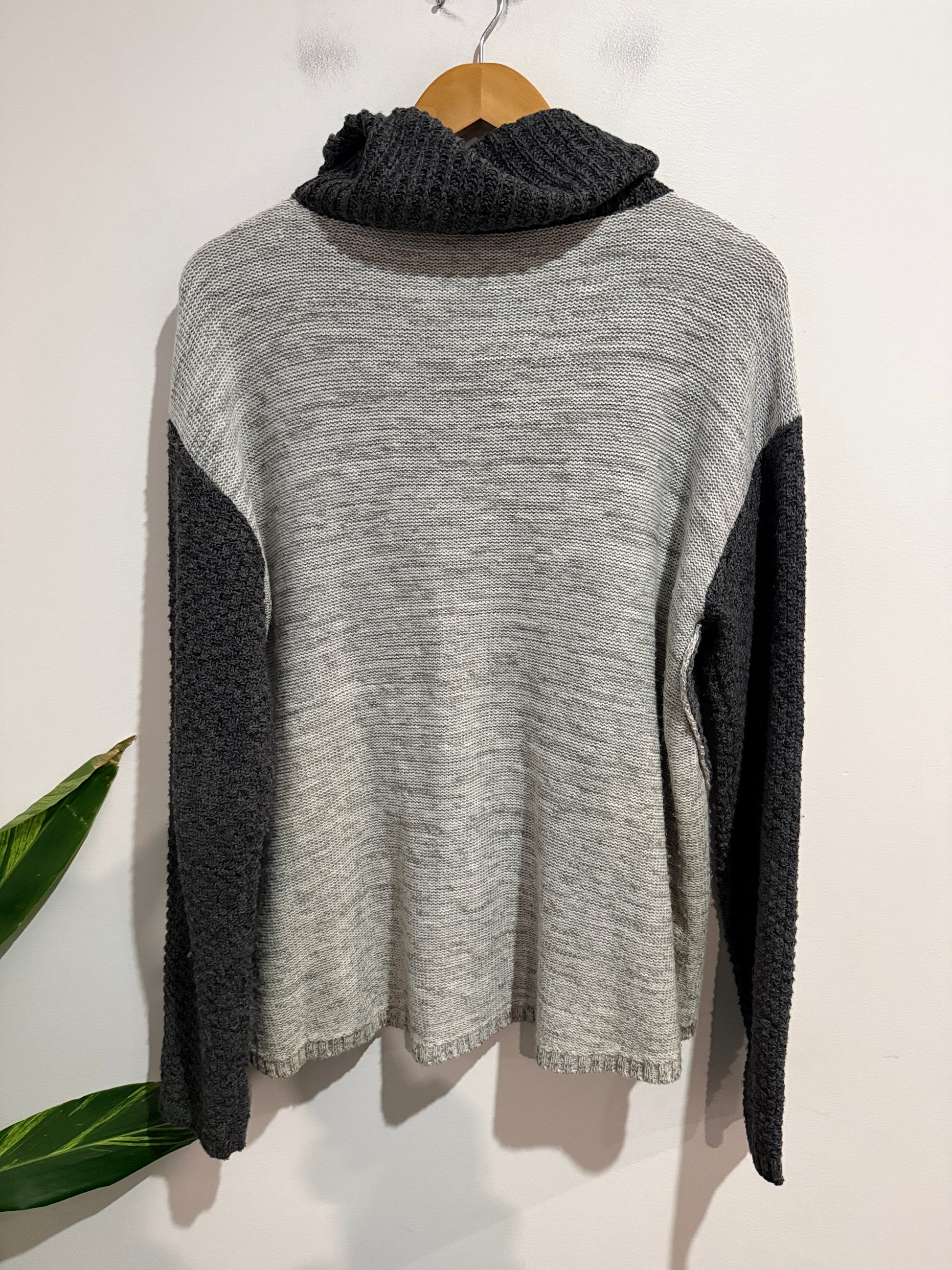 By & By Cowl Neck Pullover Sweater Size L