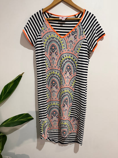 Charlo Short-sleeved Shift Dress Size 8