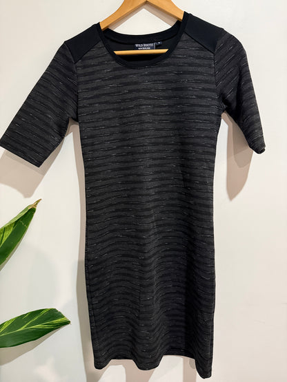 Wild South (Made In NZ) Short Sleeve Knit Dress Size 8