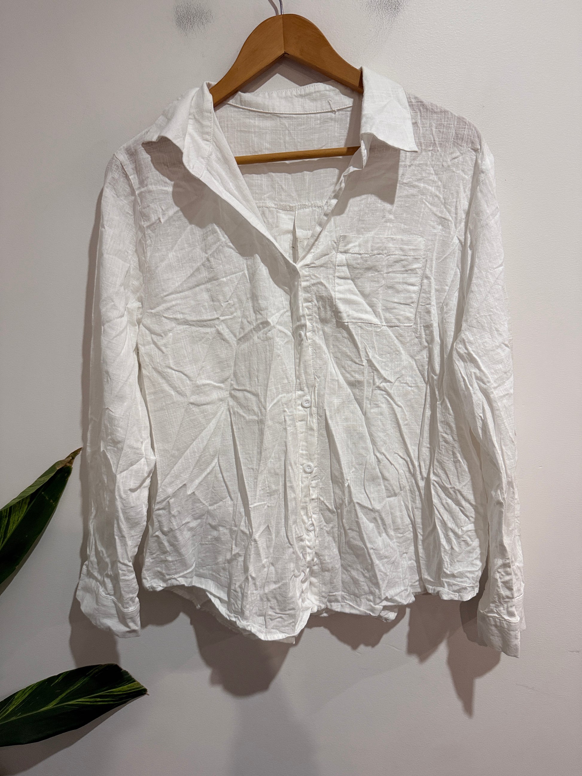 Brand Unknown U/Arm to U/Arm 60cm Button Up Shirt