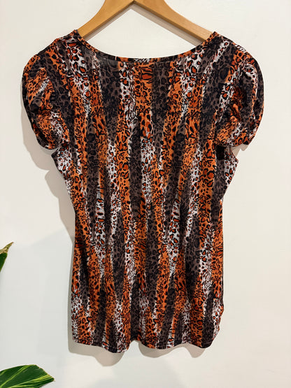 Brand Unknown U/Arm to U/Arm 45cm Animal Print Short-Sleeve Top
