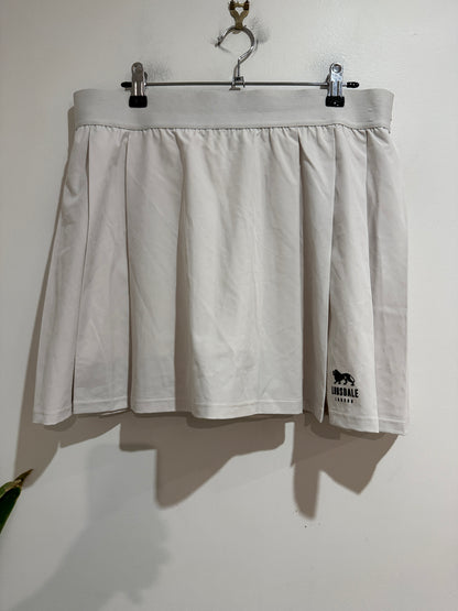Lonsdale London Size 16 Pleated Skirt