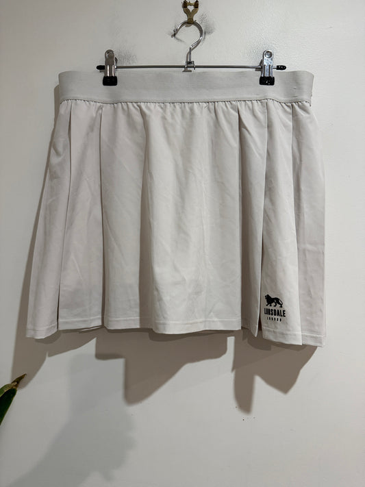 Lonsdale London Size 16 Pleated Skirt