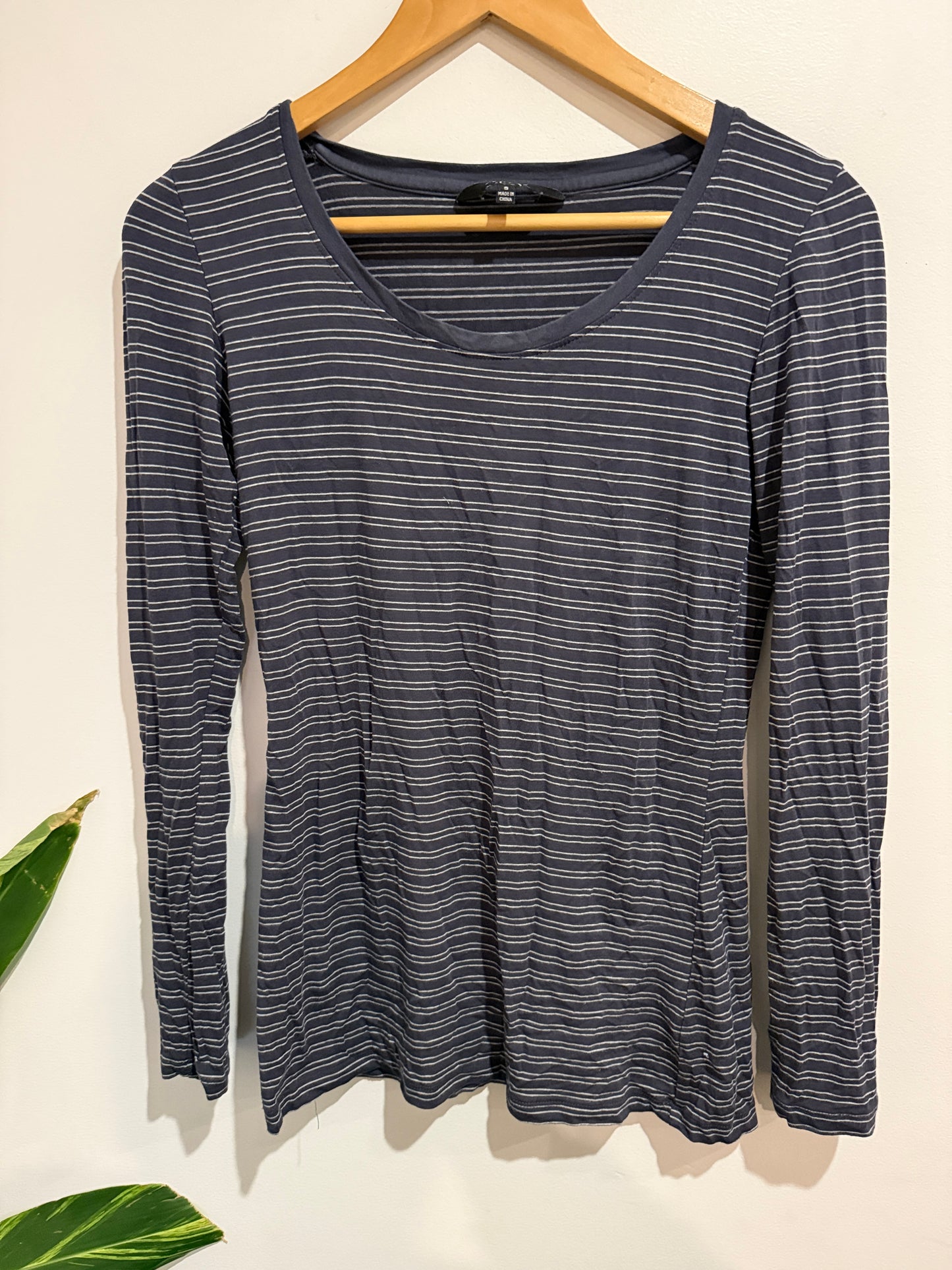 Max Size S Striped Long Sleeve Tee