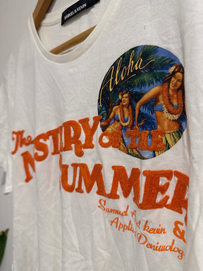 Samuel & Kevin Size L Mystery Of The Summer Graphic Tee