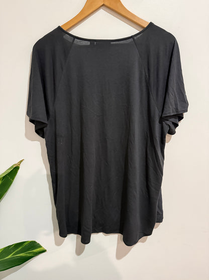 Sussan Size XXL Scoop Neck Top