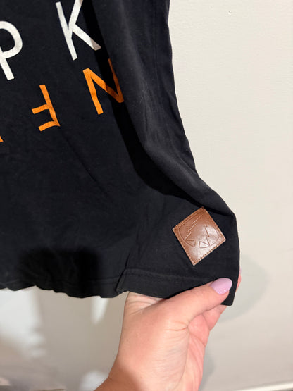 Brand Unknown Size 10Y Wolf Pack Graphic Tee