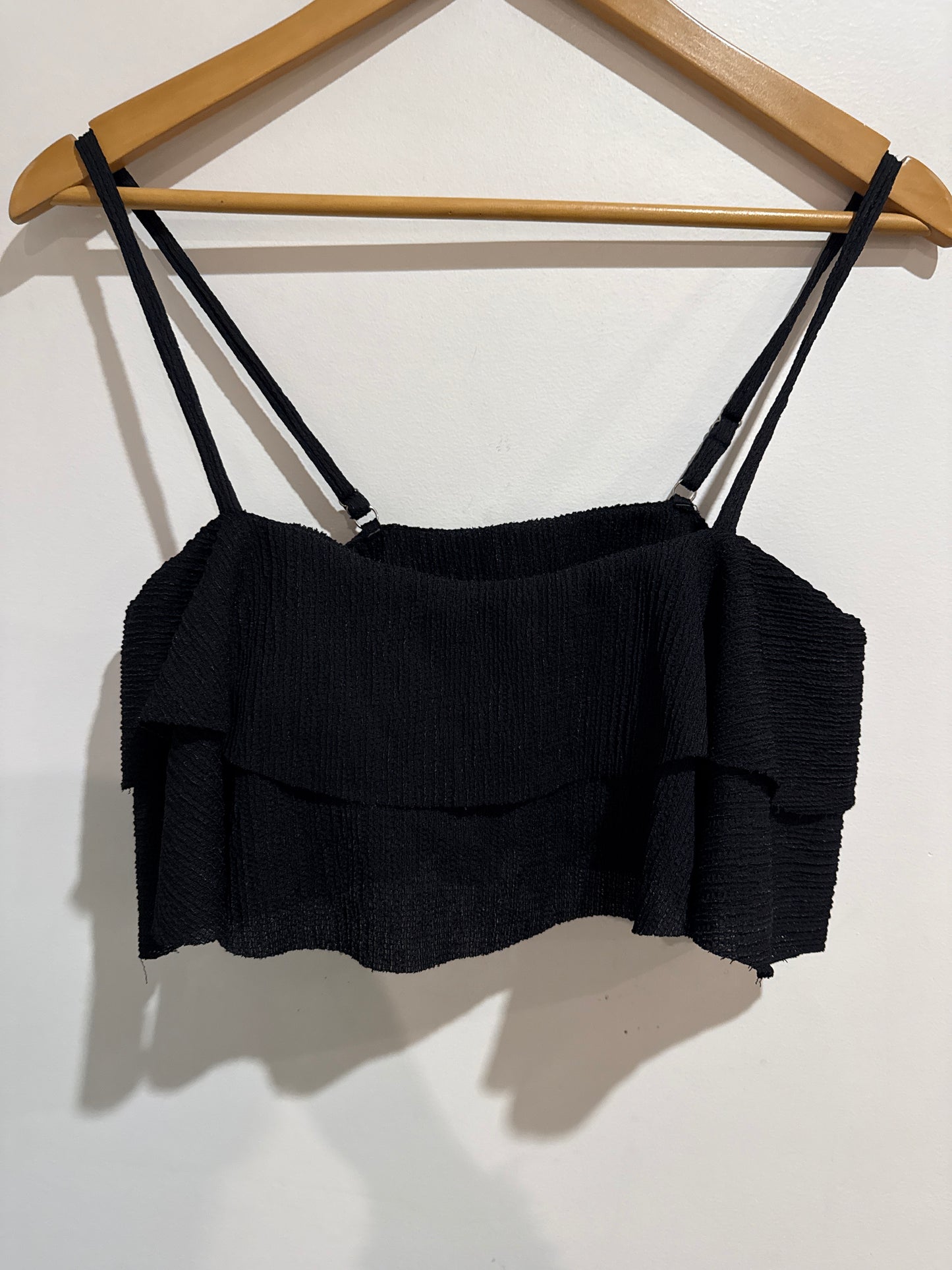 Brand Unknown Size L Off Shoulder Frill Crop Top
