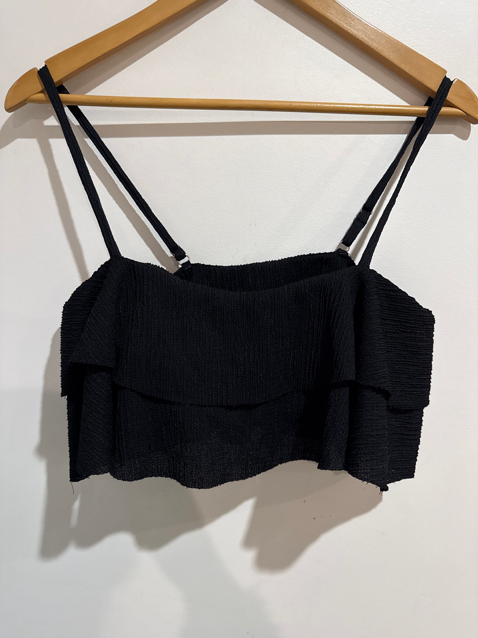 Brand Unknown Size L Off Shoulder Frill Crop Top