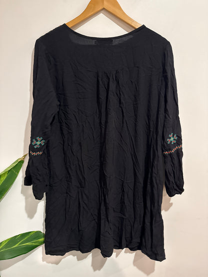 Misha Leisure Size 14 Embroidered Tunic Dress