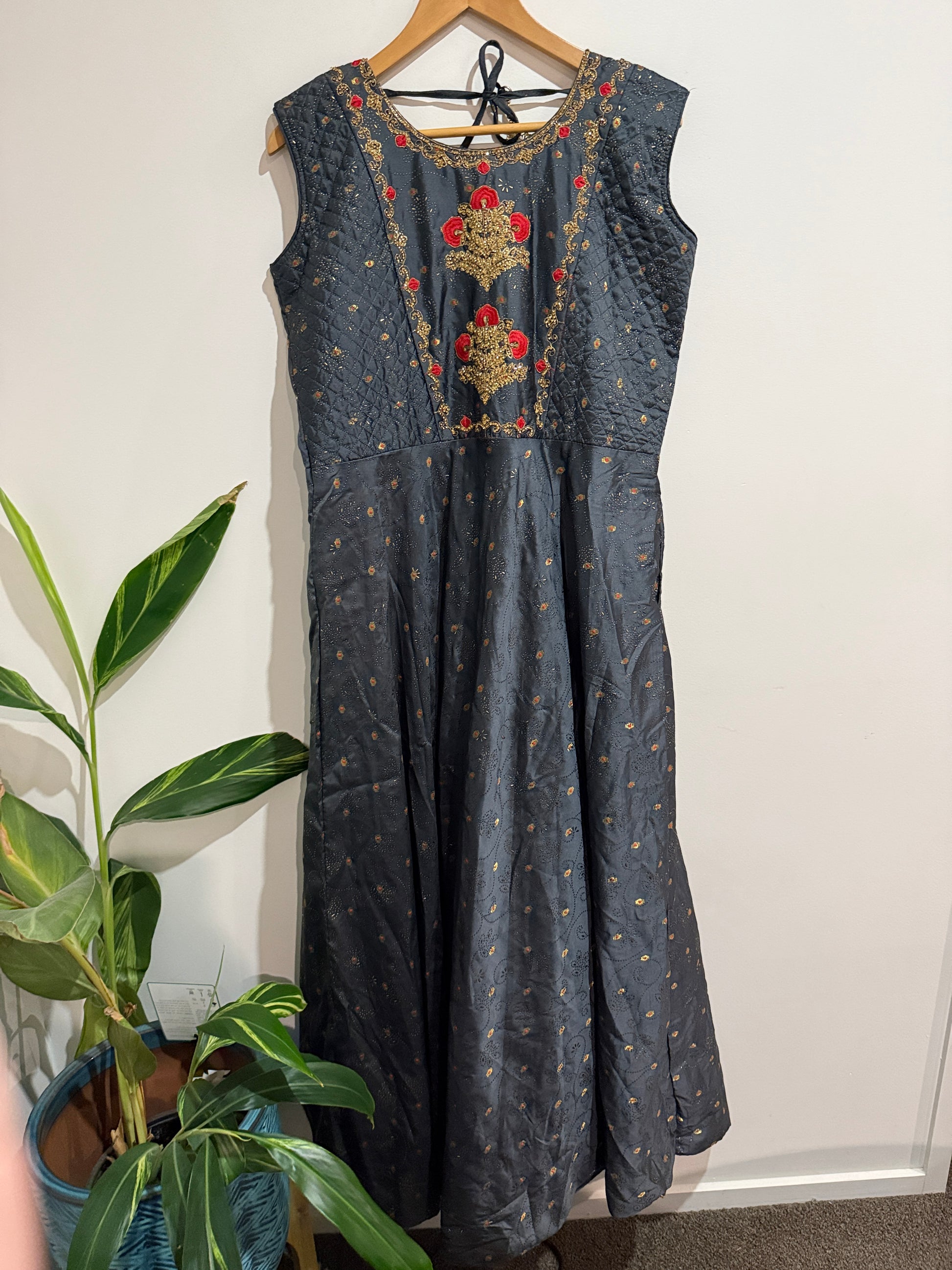 A-line Maxi Dress Size XL | U/Arm to U/Arm 54cm