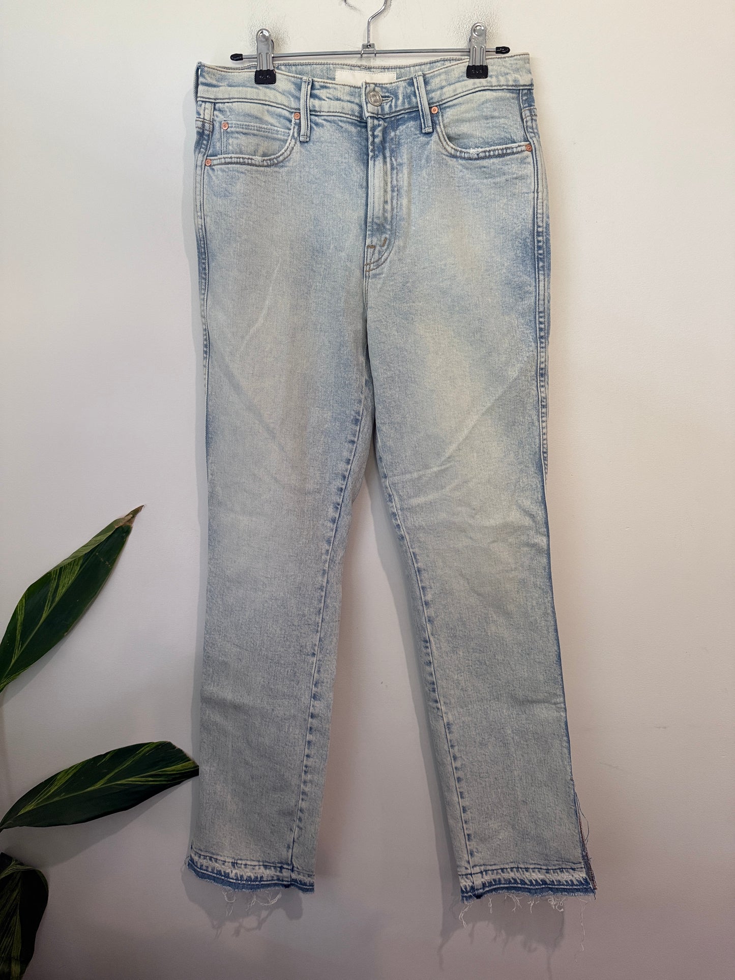 MOTHER Split Hem Jeans Size 28