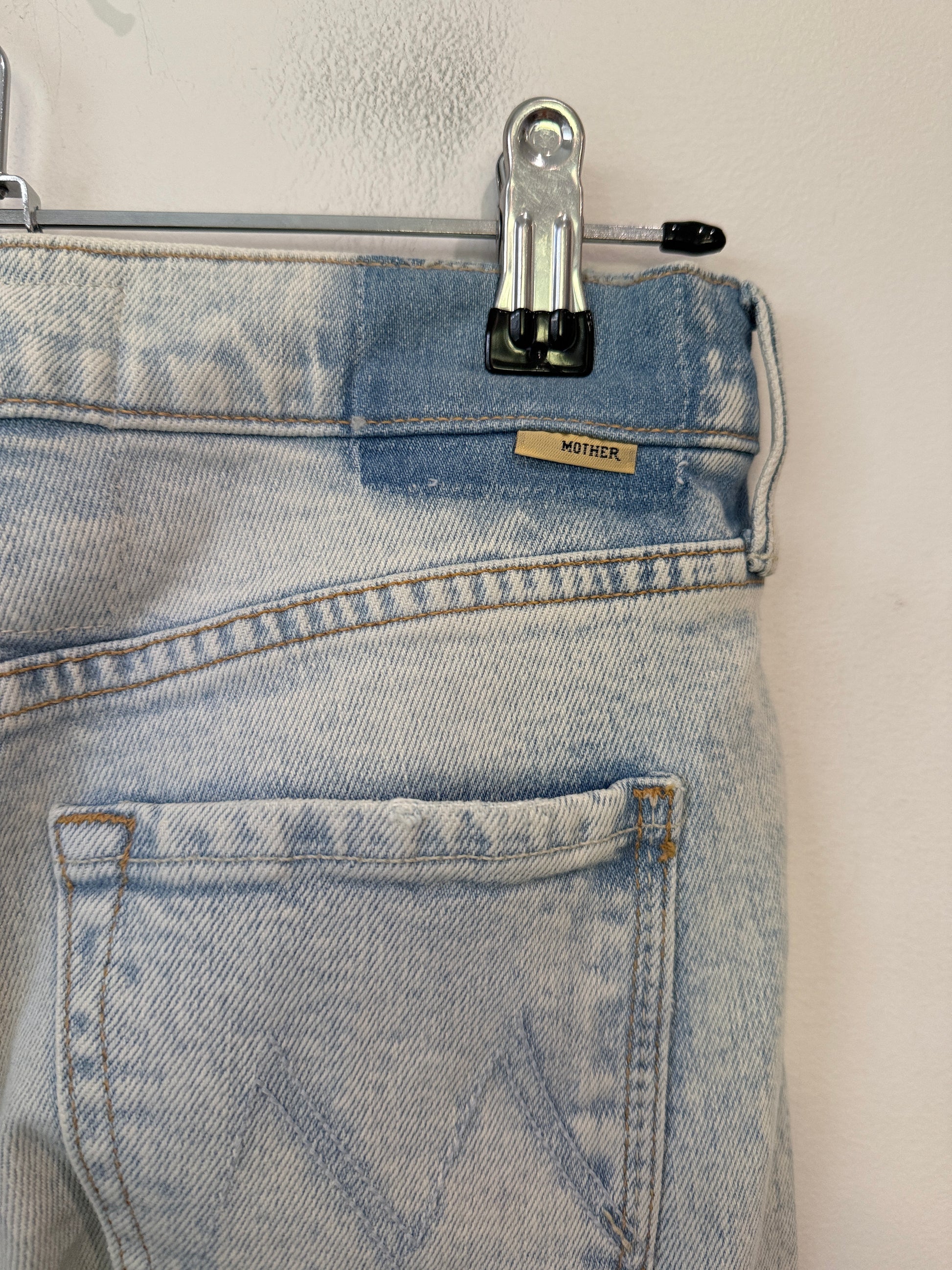 MOTHER Split Hem Jeans Size 25