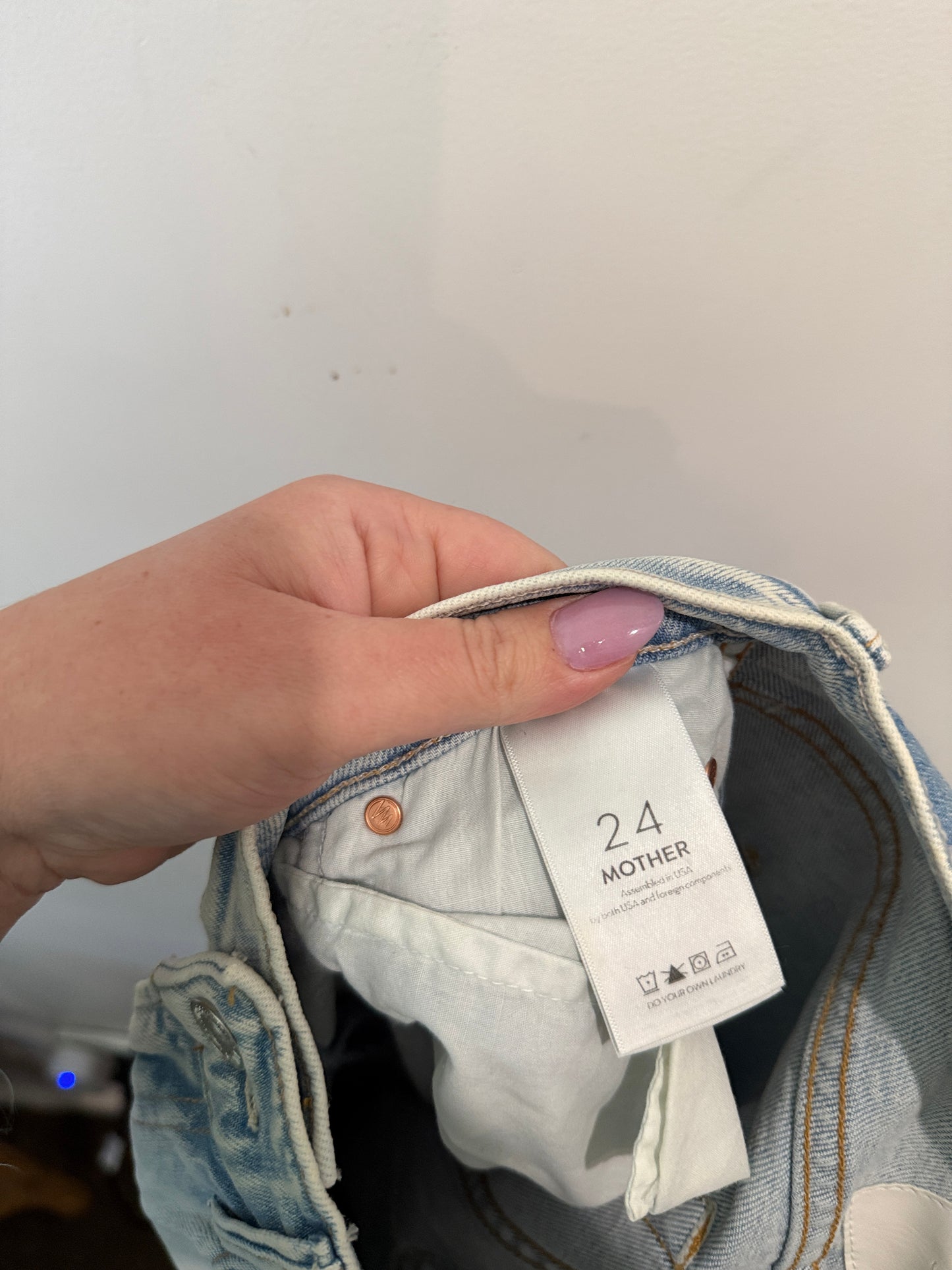 MOTHER Split Hem Jeans Size 24
