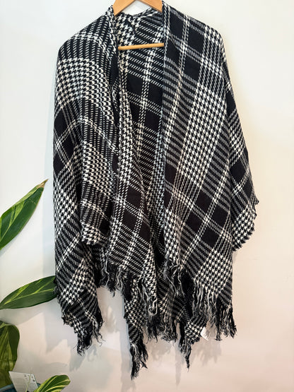 Edited Houndstooth Check Fringe Poncho