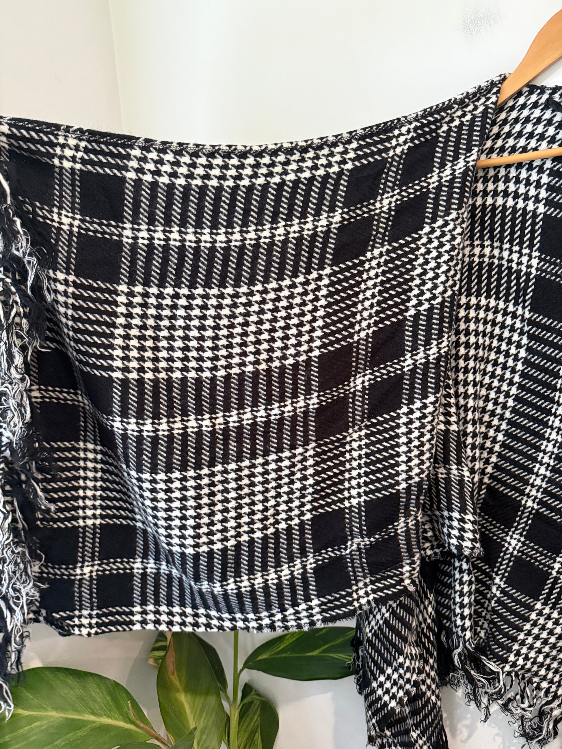 Edited Houndstooth Check Fringe Poncho