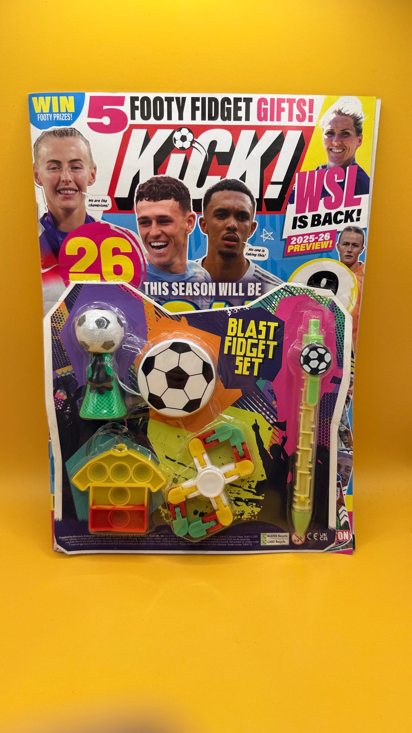 Kick! Magazine WSL 2025–26 Preview with Blast Fidget Set by Kick!